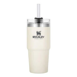 Stanley "The Quencher" Travel Tumbler 16oz (473ml) OD Green 11 Stanley "The Quencher" Travel Tumbler 16oz (473ml) OD Green -Sawyer Shop 10 09871 P 2