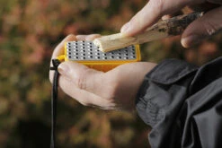 Smith's Tinder Maker With Fire Starter 7 Smith's Tinder Maker With Fire Starter -Sawyer Shop YH50562 1